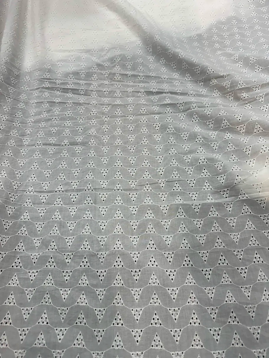 Dyeable chikankari